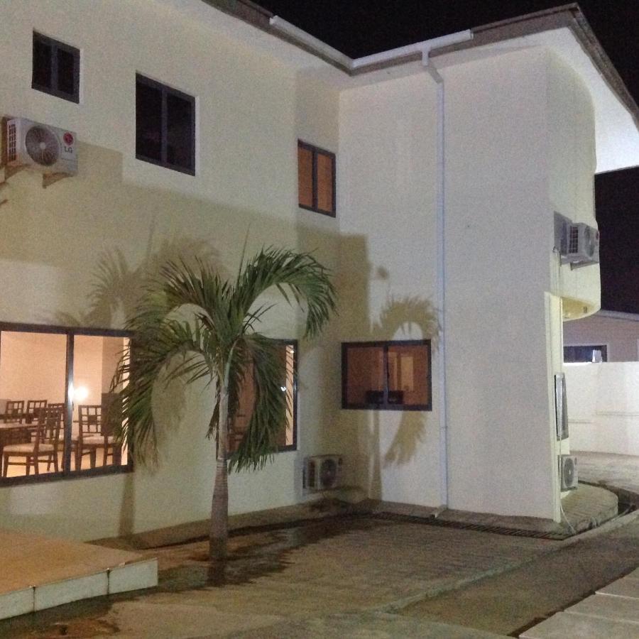 Adis Hotels Prime Ibadan Esterno foto