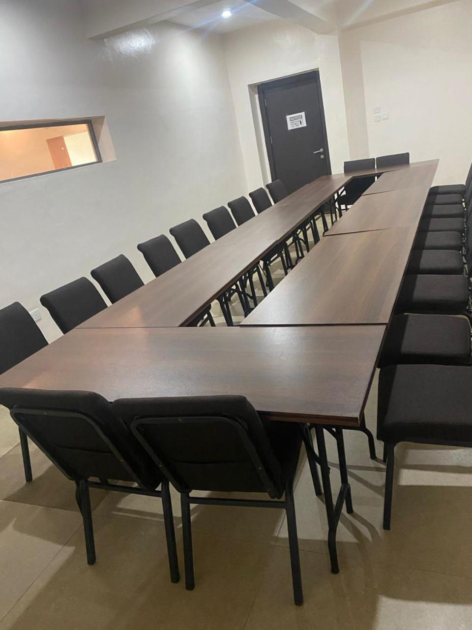 Adis Hotels Prime Ibadan Esterno foto