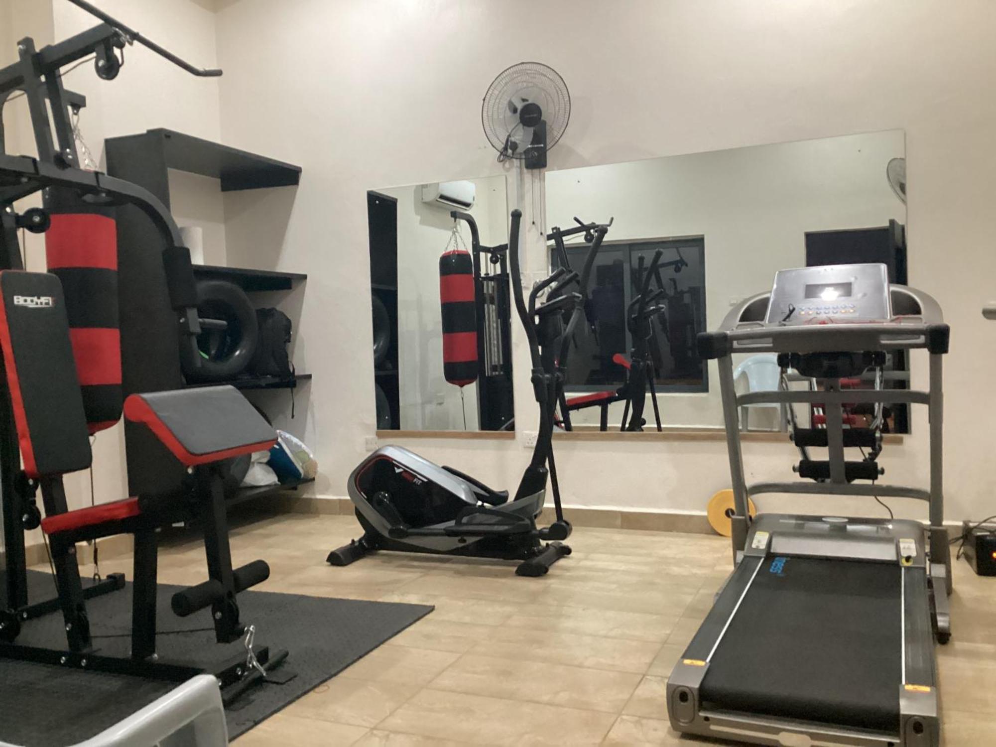 Adis Hotels Prime Ibadan Esterno foto